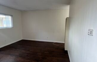 15425 Vanowen Street