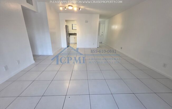 2 beds, 1 bath, 896 sqft, $2,250, Unit B405