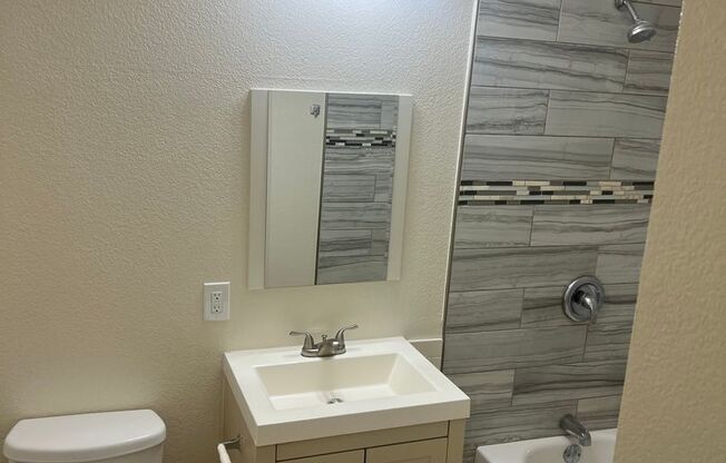 1 Bedroom 1 Bath In Central Las Vegas