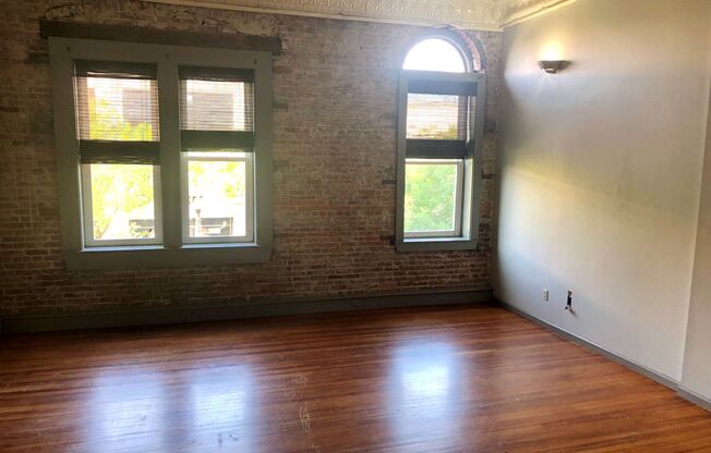 113 N Patterson Street