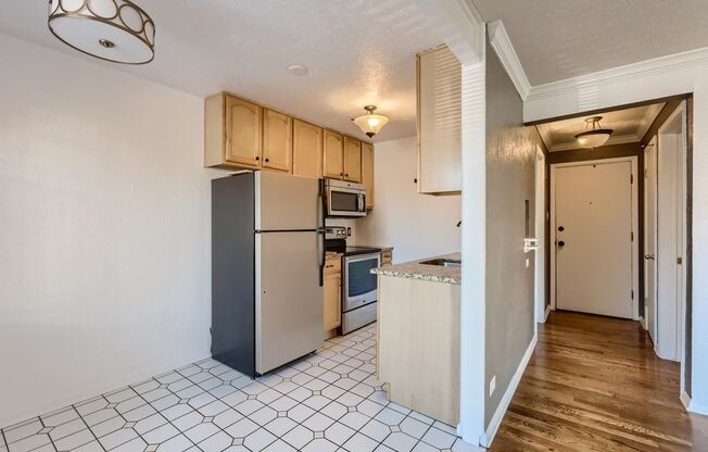 1 bed, 1 bath, $1,250, Unit # 202