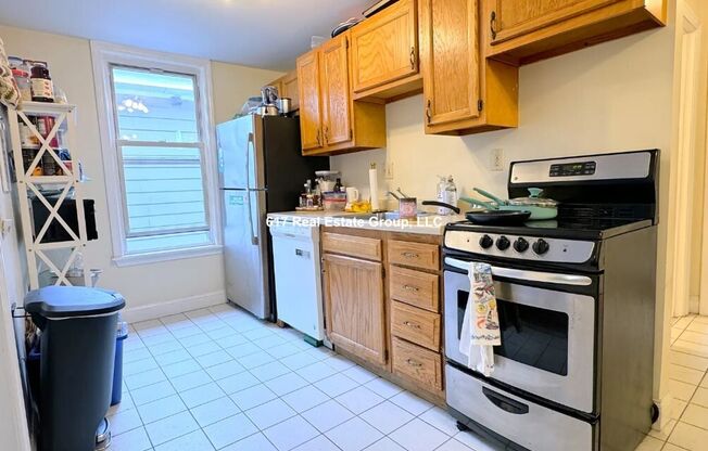 Unique Coolidge Corner apartment
