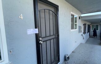 1 bed, 1 bath, $1,600, Unit 9244 Macarthur Blvd #4