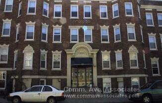 221 KELTON ST