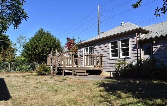 3 beds, 2 baths, $2,795