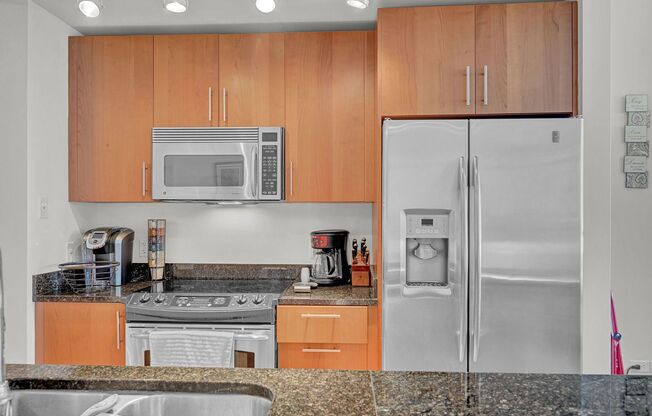 1 bed, 1 bath, $1,925, Unit # 811