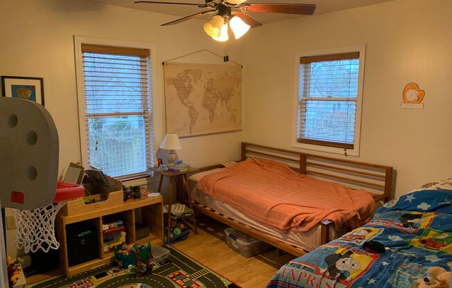 1 bed, 1 bath, $925