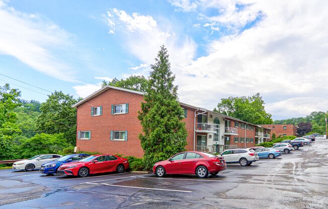 White Oak Apartments
