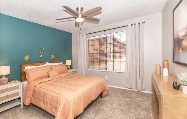 2 beds, 2 baths, 900 sqft, $919