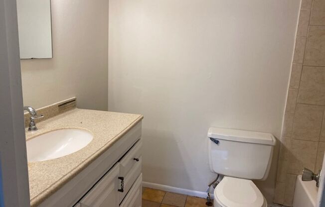 Altamonte Springs 2 Bedroom 2 Bath 2nd Floor Condo!