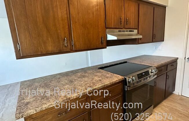 3 beds, 2.5 baths, 1,450 sqft, $1,500, Unit 2462