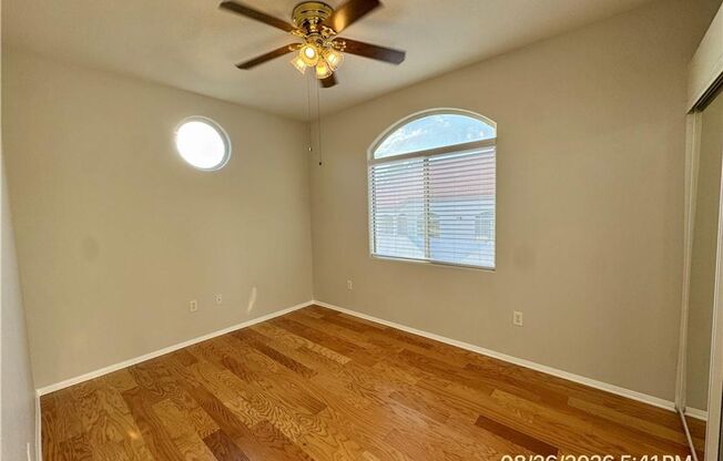 3 beds, 2 baths, $1,445, Unit # 4822