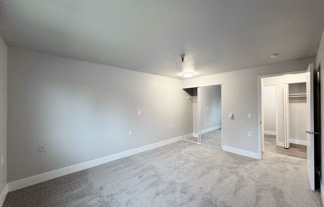 1 bed, 1 bath, 636 sqft, $1,595, Unit 424