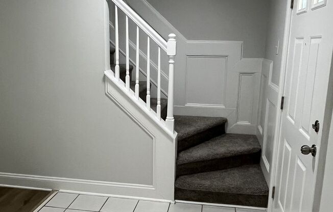 Updated 4 Bed Home in North Charlotte