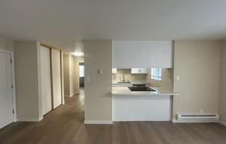 2 beds, 1 bath, $3,000, Unit 01