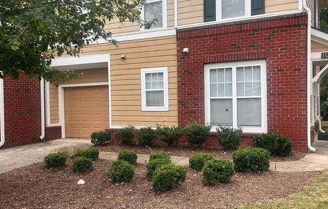 15224 Coventry Court Lane