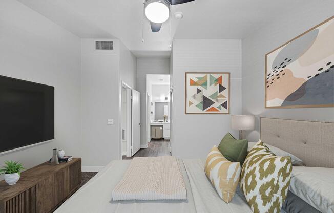 2 beds, 2 baths, 1,052 sqft, $1,605