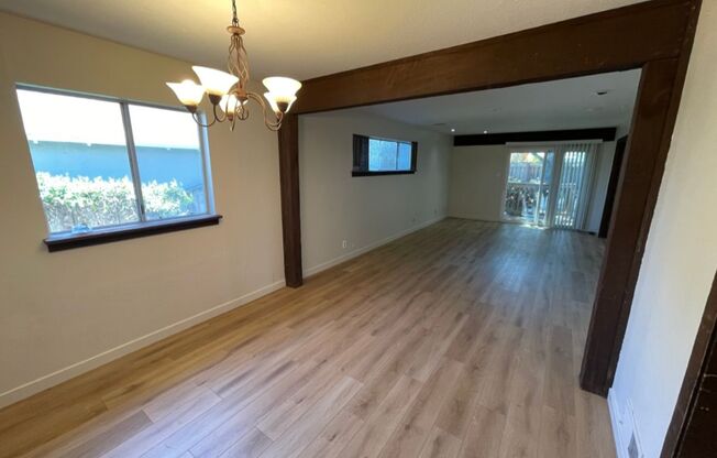 3BD 1 BA Home in San Carlos with large backyard!
