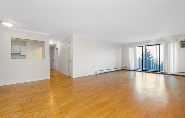151 COOLIDGE AVE