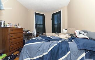 4 beds, 2 baths, $4,800