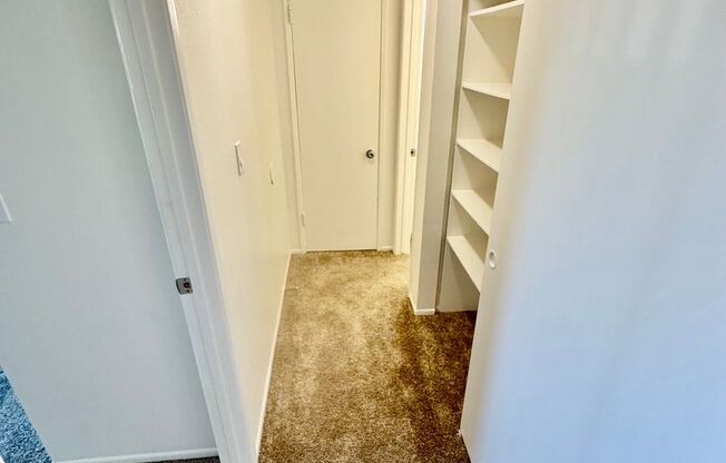 1 bed, 1 bath, 700 sqft, $2,010, Unit 448