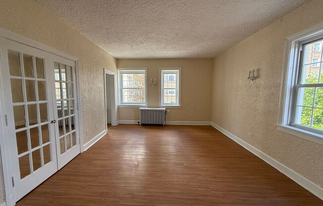 Studio, 1 bath, 401 sqft, $1,200, Unit Bayard Manor 309