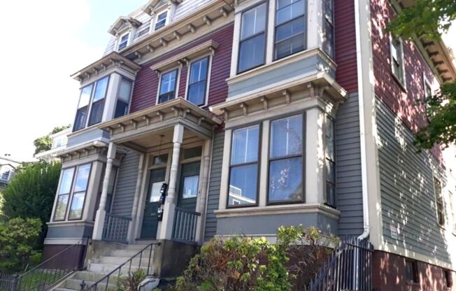1596-1600 Westminister Street