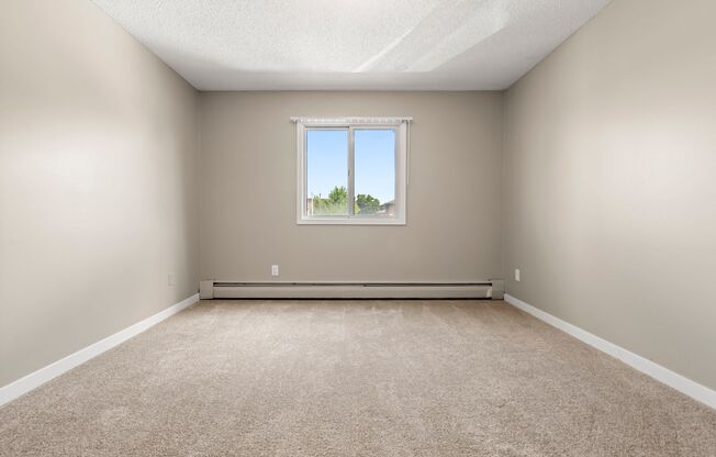 1 bed, 1 bath, 725 sqft, $1,125, Unit 305