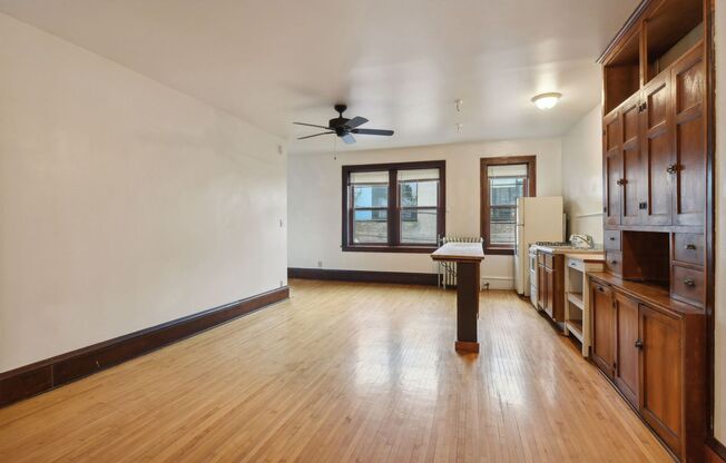 1426 West 31st Street