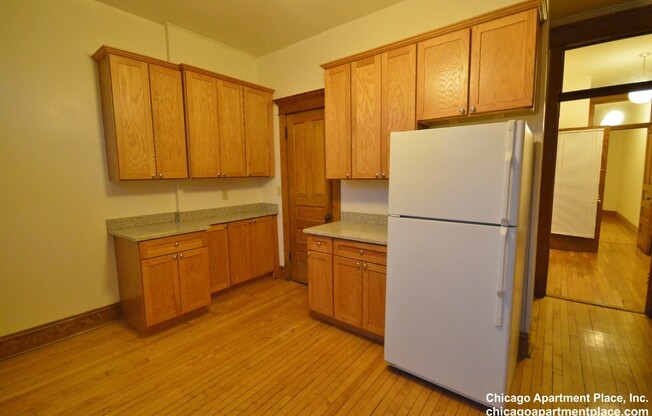 1417 West Belle Plaine Ave.