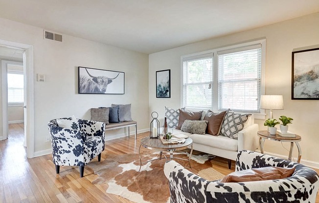 Living Room at Kensington Place Apartments