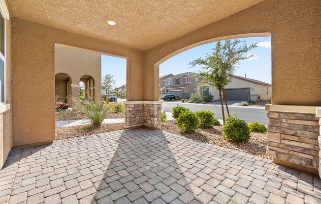 3 Bedroom Home with Loft in Inspirada