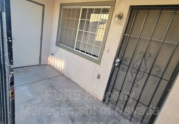 3520 RIO ROBLES