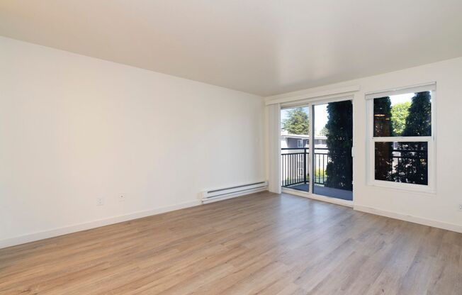2 beds, 2 baths, 1,000 sqft, $2,695, Unit 2727 - 101