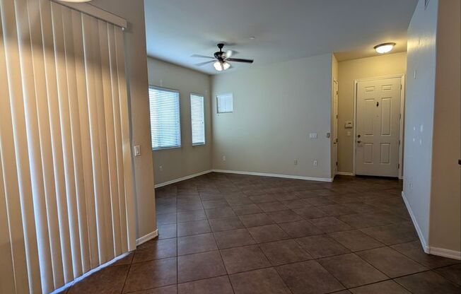 Beautiful condominium located in the heart of Chandler!