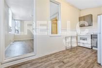 1 bed, 1 bath, 750 sqft, $1,000, Unit 2