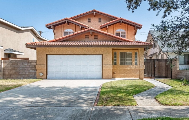 415 W CTR ST