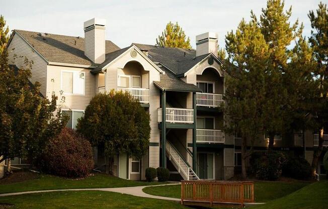 Property Exterior at Edgewater Apartments, Boise, 83703