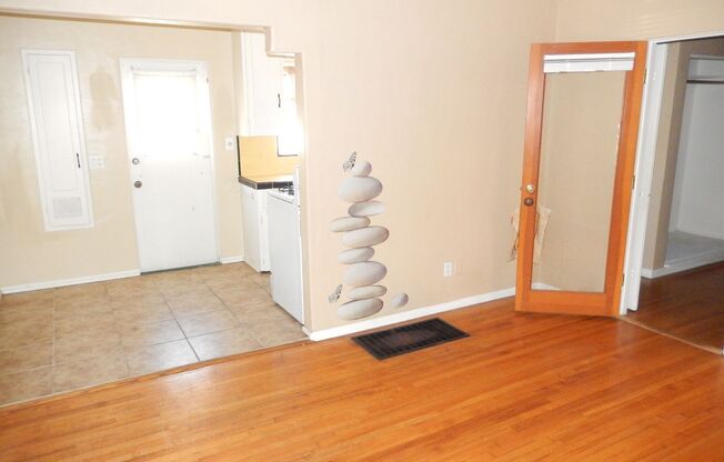 1 Bed 1 Bath in the Heart of North Park!!