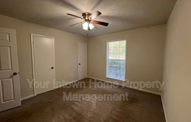 2711 Fairlee Drive Unit C3