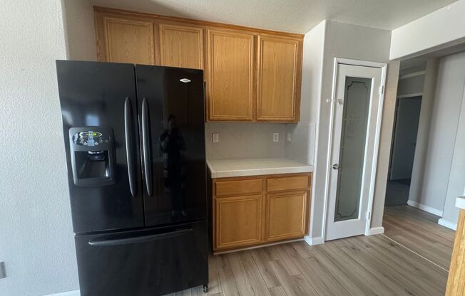 3 beds, 2 baths, $2,700