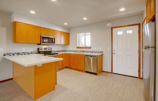 2 beds, 1 bath, 954 sqft, $1,700, Unit Unit 5116-105