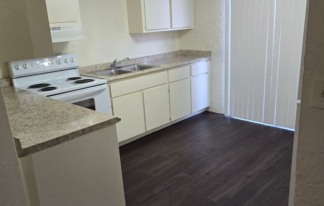 Villa Danbury | Cate Estates. LLC.