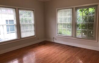 1 bed, 1 bath, $2,395, Unit Apt 03