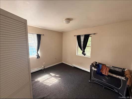 209 19 WHITEHALL TER