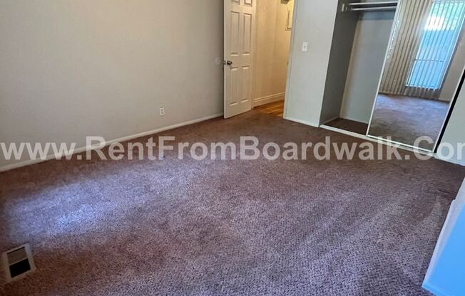 4 beds, 2 baths, 2,200 sqft, $1,995, Unit 1787 Lincoln Lane
