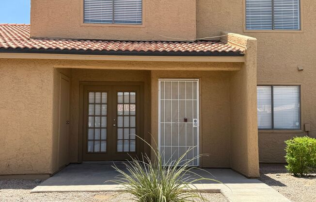 2 Bedroom Townhome - Shadow Mountain Villas - Comm. Pool