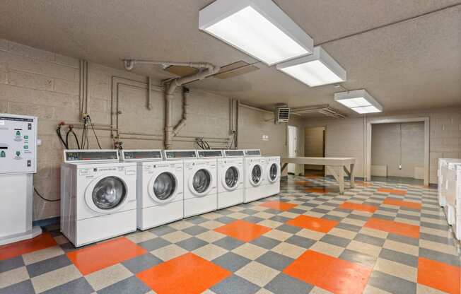 Smart Laundry Rooms at The Fields of Alexandria, Virginia, 22304