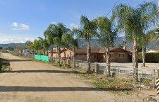 21321 Lemon St. Unit B Wildomar--Big Lot, tons of Space for RV parking/Boat storage