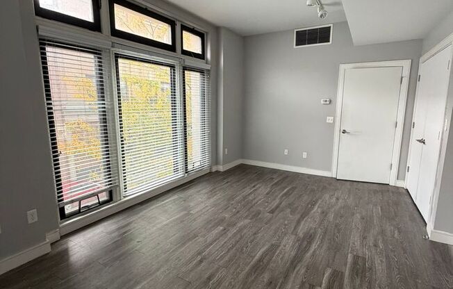 2 beds, 2 baths, 813 sqft, $2,575, Unit 205